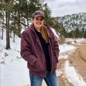 Meet your Posher, Belle